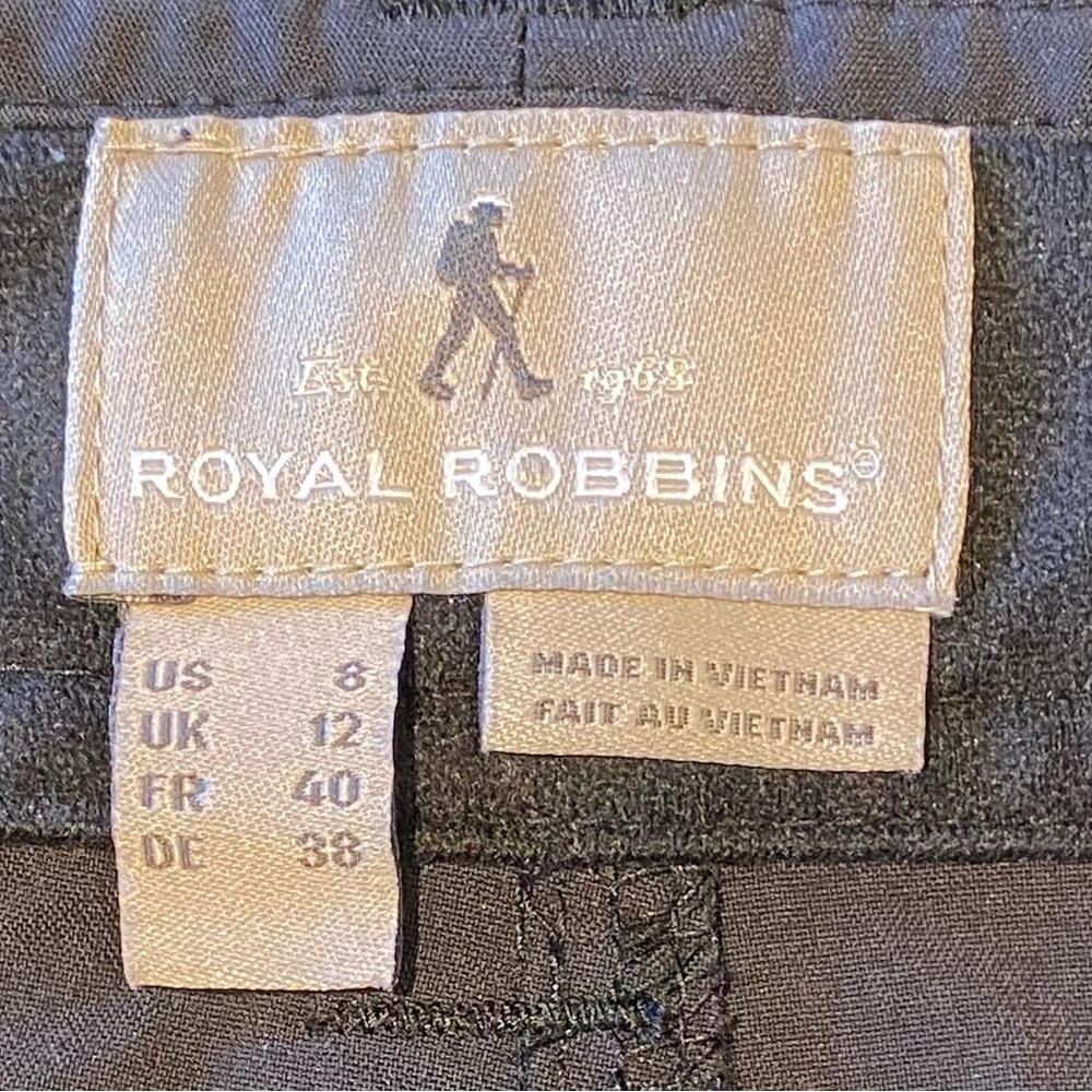 Royal Robbins Black Discovery Bermuda Shorts, size 8 - Picture 3 of 7